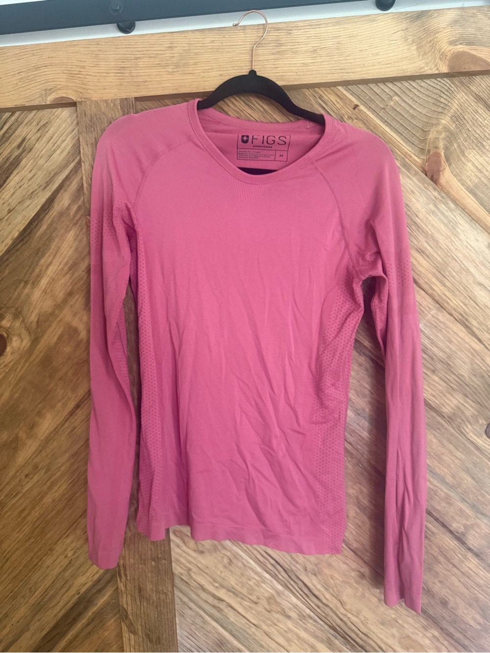 FIGS Women's Long Sleeve Crew Neck Top - Dusty Rose